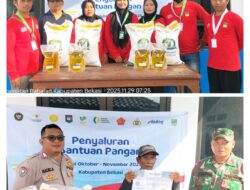 Kaur Kesra Desa Kedung Pengawas Bersama Peltu Hermawan dan Bripka Hadid, Tegaskan Bantuan Pangan Secara Gratis Tanpa Pungutan