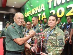 Bupati Tanah Bumbu Dianugerahi Penghargaan KSAD atas Dukungan TMMD, Dandim 1022 Raih Juara Nasional