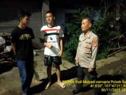 Anggota Polsek Sukasari Laksanakan Patroli KRYD Blue Light / Malam hari di Wilayah Kecamatan Sukasari Kabupaten Sumedang