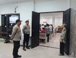 Pengamanan Ibadah Rutin di Gereja Santo Filipus Berjalan Khidmat