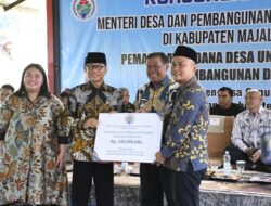 Menteri Desa dan PDT Letakkan Batu Pertama Pembangunan Gedung Koperasi Merah Putih di Desa Gunung Kuning.