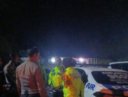 Anjak Ditkamsel Korlantas Polri Tinjau Lokasi Longsor di Jalur Bandung–Sumedang