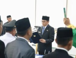 Perkuat Pemerintahan Bupati Tanah Bumbu Lantik 21 Pejabat awal tahun 2026.