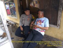 Briptu Diwan Ahmad melaksanakan sambang/silatrahmi Kamtibmas dan dumas keliling dalam rangka BEYOND TRUST PRESISI di wilayah Kec. Tanjungmedar