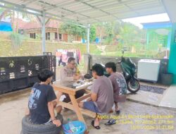 Bhabinkamtibmas Desa Sukamukti Aipda Agus Sukmana Laksanakan Silaturahmi Kamtibmas dan Dumas Keliling dalam Rangka BEYOND TRUST PRESISI.  