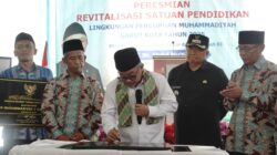 Resmikan Revitalisasi SD Muhammadiyah 1-5 Garut, Mendikdasmen Gelontarkan Rp133 Milliar Untuk 156 Sekolah Di Garut