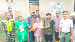 H. Asmawi Kepala Desa Muara Bakti Kembali Salurkan Bantuan Kepada Warga Terdampak Banjir