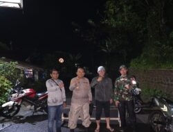 Tanah Longsor Tutup Total Jalan Raya Sumedang–Tanjungkerta, Polisi Lakukan Pengamanan dan Pengalihan Arus