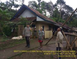 Kapolsek Tanjungmedar Laksanakan Pengecekan Lokasi Potensi Pergerakan Tanah di Desa Tanjungwangi