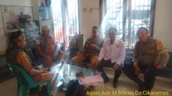 Aipda Ade Mulyana Bhabinkamtibmas Desa Cikaramas Tanjungmedar Polres Sumedang melaksanakan sambang/silatrahmi kamtibmas ke aparatur Desa Cikaramas