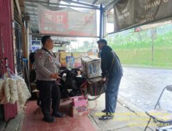 Aipda Agus Sukmana melaksanakan giat Sambang/ silaturahmi kamtibmas ke warga masyarakat