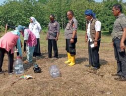 penanaman jagung serentak di lahan Blok Sukajadi, Polsek Tomo, Polres Sumedang, pada 29 Januari 2026.