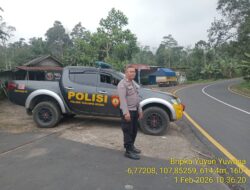 Antisipasi terjadinya C3 (Curas,Curat, dan Curanmor) Polsek Tanjungmedar Polres Sumedang Polda Jabar melaksanakan KRYD siang hari