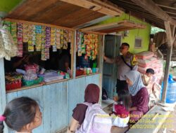 Bhabinkamtibmas Desa Sukamukti Aipda Agus Sukmana Laksanakan Silaturahmi Kamtibmas dan Dumas Keliling dalam Rangka BEYOND TRUST PRESISI