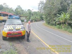 Antisipasi terjadinya C3 (Curas,Curat, dan Curanmor) Polsek Tanjungmedar Polres Sumedang Polda Jabar melaksanakan KRYD siang hari