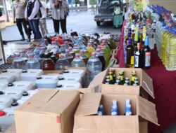 Gelar KRYD, Polisi Berhasil Amankan Ribuan Botol Miras di Jepara