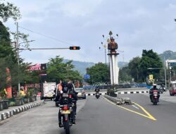Patroli Dialogis Ngabuburit ,Polres Sumedang Hadir Jaga Kamtibmas Jelang Berbuka