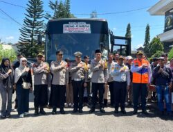 Polres Sumedang Berangkatkan 62 Pemudik Program Mudik Gratis Tujuan Solo