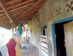 Ma Tiah Warga Kp.Talun Desa Cibogogirang Rumahnya Mau Roboh, Berharap Ada Bantuan Dari Pemerintah