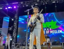 Setelah Penampilan Slank Raja Dangdut Rhoma Irama tampil di HUT  ke-23 Tanah Bumbu Pantai Pagatan.