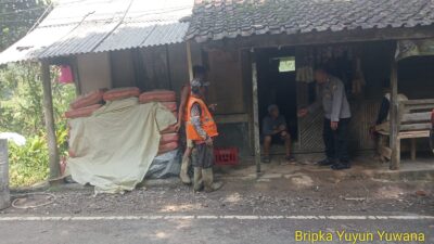 Bripka Yuyun Yuwana sambangi warga masyarakat