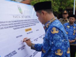 Bupati Jepara Tekankan Pendidikan dan Otonomi Daerah dalam Upacara Hardiknas dan HUT Otda 2026