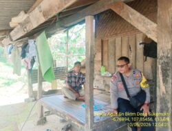 Bhabinkamtibmas Desa Sukamukti Aipda Agus Sukmana Laksanakan Silaturahmi Kamtibmas dan Dumas Keliling dalam Rangka BEYOND TRUST PRESISI.  