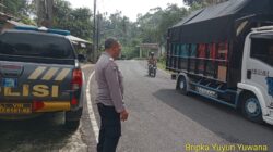 Antisipasi terjadinya C3 (Curas,Curat, dan Curanmor) Polsek Tanjungmedar Polres Sumedang Polda Jabar melaksanakan KRYD siang hari