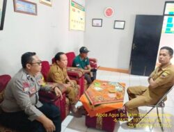 Bhabinkamtibmas Desa Sukamukti Aipda Agus Sukmana Laksanakan Silaturahmi Kamtibmas dan Dumas Keliling dalam Rangka BEYOND TRUST PRESISI.