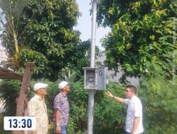 Respon Cepat Keluhan Masyarakat, UPTD PJU Wilayah 1 Perbaiki Lampu Jalan Padam di Bekasi