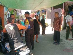 Bhabinkamtibmas Desa Gunungmanik Hadiri Takziah Warga, Wujud Kepedulian Polri kepada Masyarakat