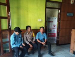 Satlantas Polres Sumedang Tingkatkan Keselamatan Berlalu Lintas Melalui Sambang dan Edukasi Kepada Masyarakat 