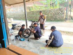 Bhabinkamtibmas Desa Sukamukti Aipda Agus Sukmana Laksanakan Silaturahmi Kamtibmas dan Dumas Keliling dalam Rangka BEYOND TRUST PRESISI.  