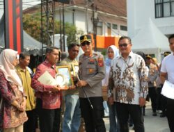 Polres Sumedang Serahkan Hadiah Pemenang Lomba Pembasmian Hama Tikus, Wujud Nyata Dukung Ketahanan Pangan Nasional