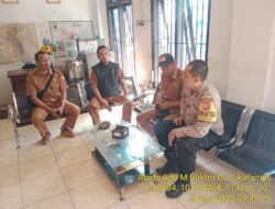 Aipda Ade Mulyana Bhabinkamtibmas Desa Cikaramas Tanjungmedar Polres Sumedang melaksanakan sambang/silatrahmi kamtibmas