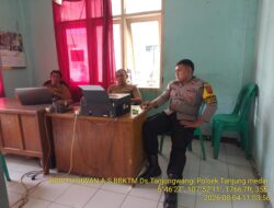 Briptu Diwan Ahmad melaksanakan sambang/silatrahmi Kamtibmas dan dumas keliling dalam rangka BEYOND TRUST PRESISI
