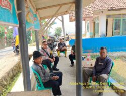 Aipda Agus Sukmana melaksanakan giat Sambang/ silaturahmi kamtibmas ke warga masyarakat