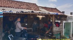 Aipda Agus Sukmana melaksanakan giat Sambang/ silaturahmi kamtibmas ke warga masyarakat