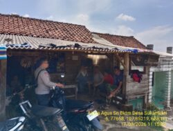 Aipda Agus Sukmana melaksanakan giat Sambang/ silaturahmi kamtibmas ke warga masyarakat