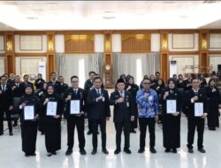 PKP Angkatan IV Resmi Ditutup Bupati Tanah Bumbu Dorong Aparatur Berintegritas dan Responsif dalam Pelayanan Publik