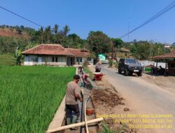 Bhabinkamtibmas Desa Sukamukti Aipda Agus Sukmana Laksanakan Silaturahmi Kamtibmas dan Dumas Keliling dalam Rangka BEYOND TRUST PRESISI.  