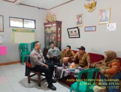 Bhabinkamtibmas Desa Sukamukti Sambang ke Kantor Desa Sukamukti