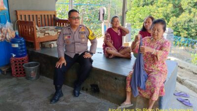 Aipda Agus Sukmana melaksanakan giat Sambang/ silaturahmi kamtibmas ke warga masyarakat