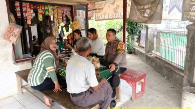 Aipda Agus Sukmana melaksanakan giat Sambang/ silaturahmi kamtibmas ke warga masyarakat