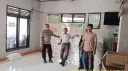Bhabinkamtibmas Desa Sukamukti Monitoring Penyaluran Bantuan Beras BAPANNAS