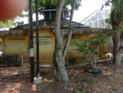 Diduga Oknum Guru Larang Warga Sholat di Surau SMPN 2 Tembilahan