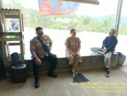Aipda Agus Sukmana melaksanakan giat Sambang/ silaturahmi kamtibmas ke warga masyarakat